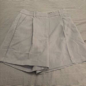 ABERCROMBIE TAILORED SHORTS